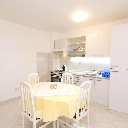 Milan 1457 *